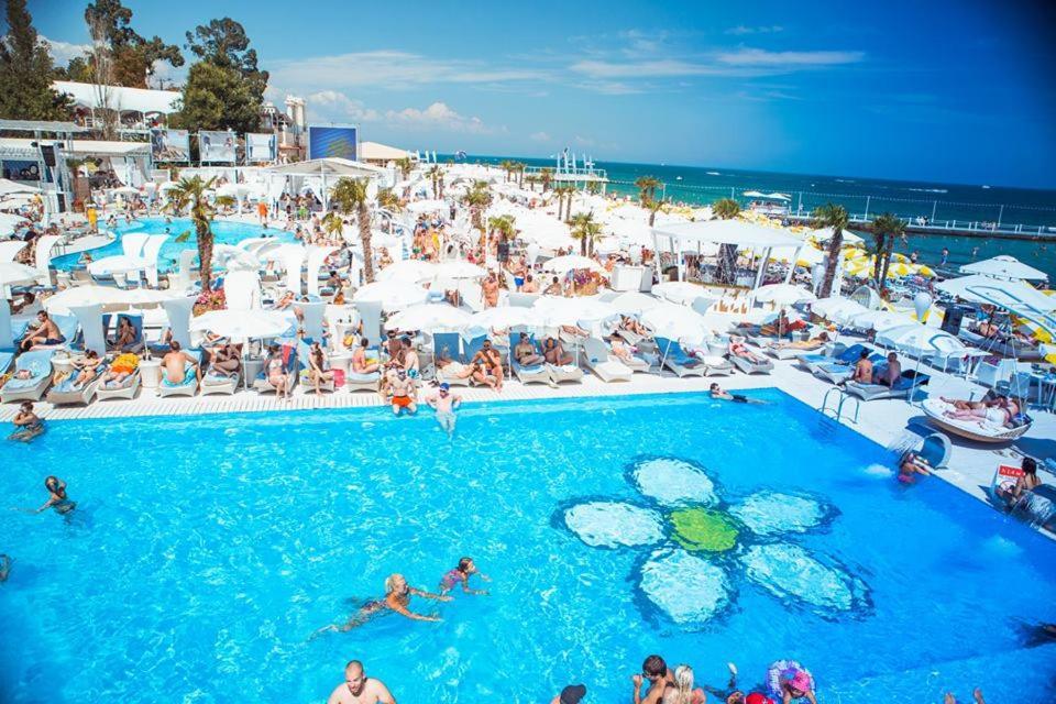 Квартира С Террасой Sea View/ 44 Жемчужина В Аркадии أوديسا المظهر الخارجي الصورة